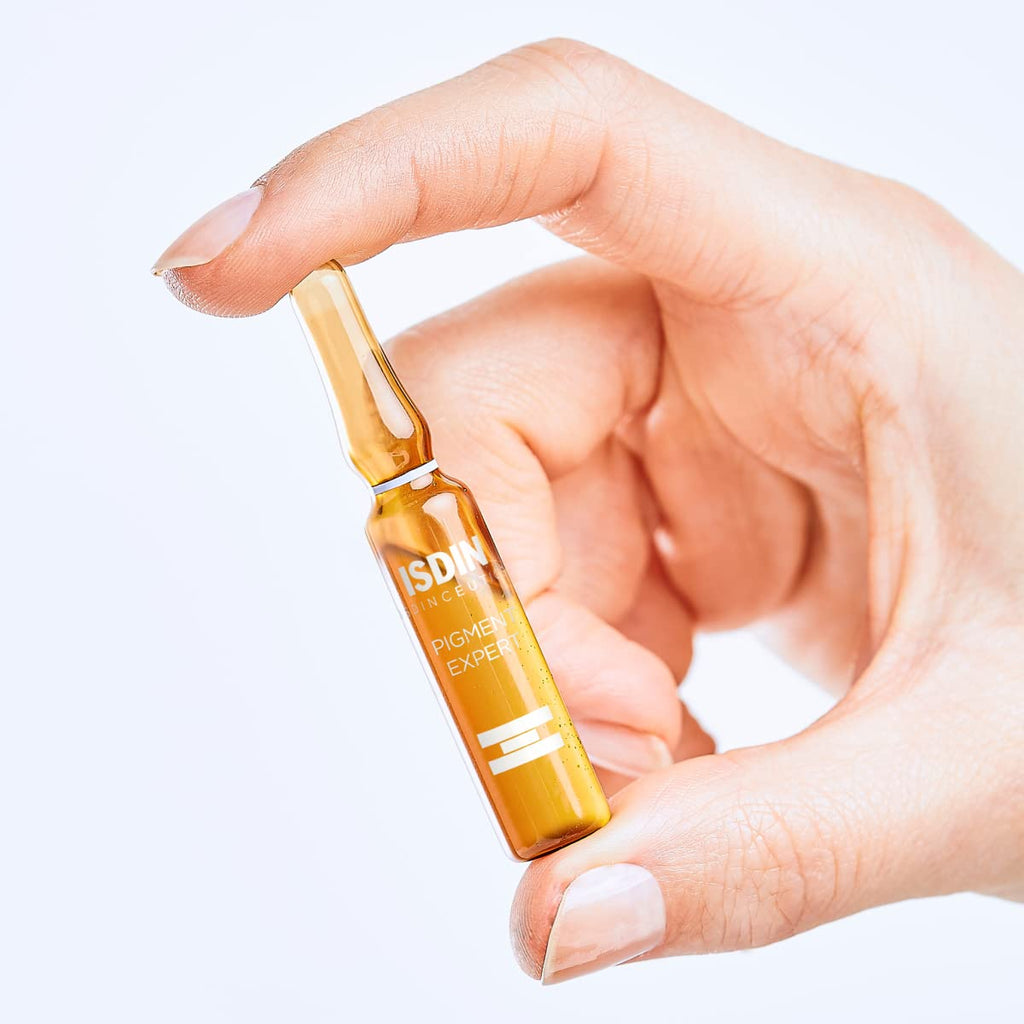 ISDIN Day & Night Brightening Routine Serum, Exfoliate and Correct, 20 ampoules