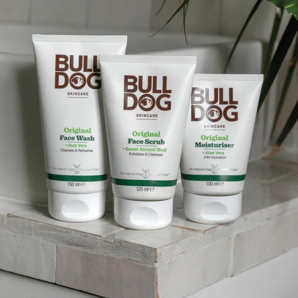 BULLDOG SKINCARE Original Face Scrub For Men, With Aloe Vera, 125ml