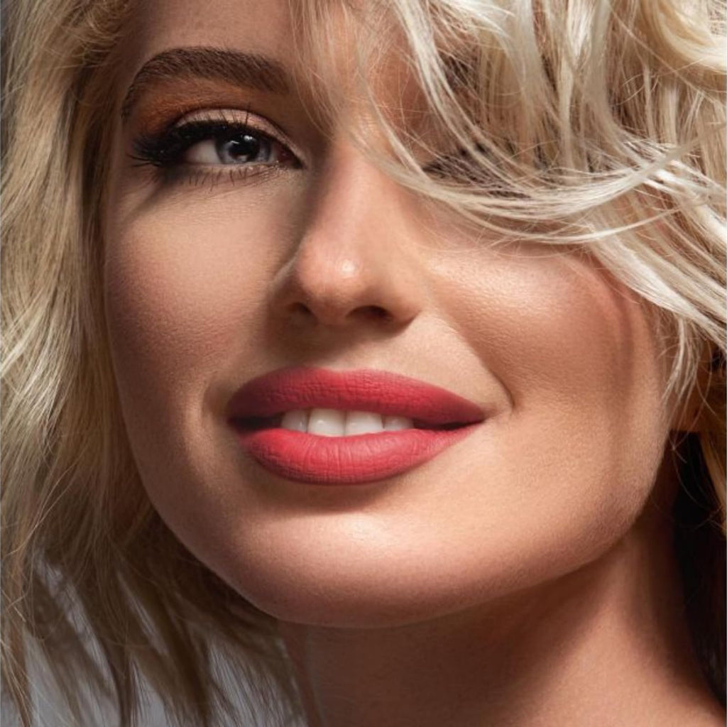 T. Leclerc Satin Lipstick - Intense Lustrous Moisturizing Creamy Formula High Impact Color Pigment Long Lasting Face Makeup Pink Lip Cream Hydrating Conditioning Stick Balm Made In France (Songe)
