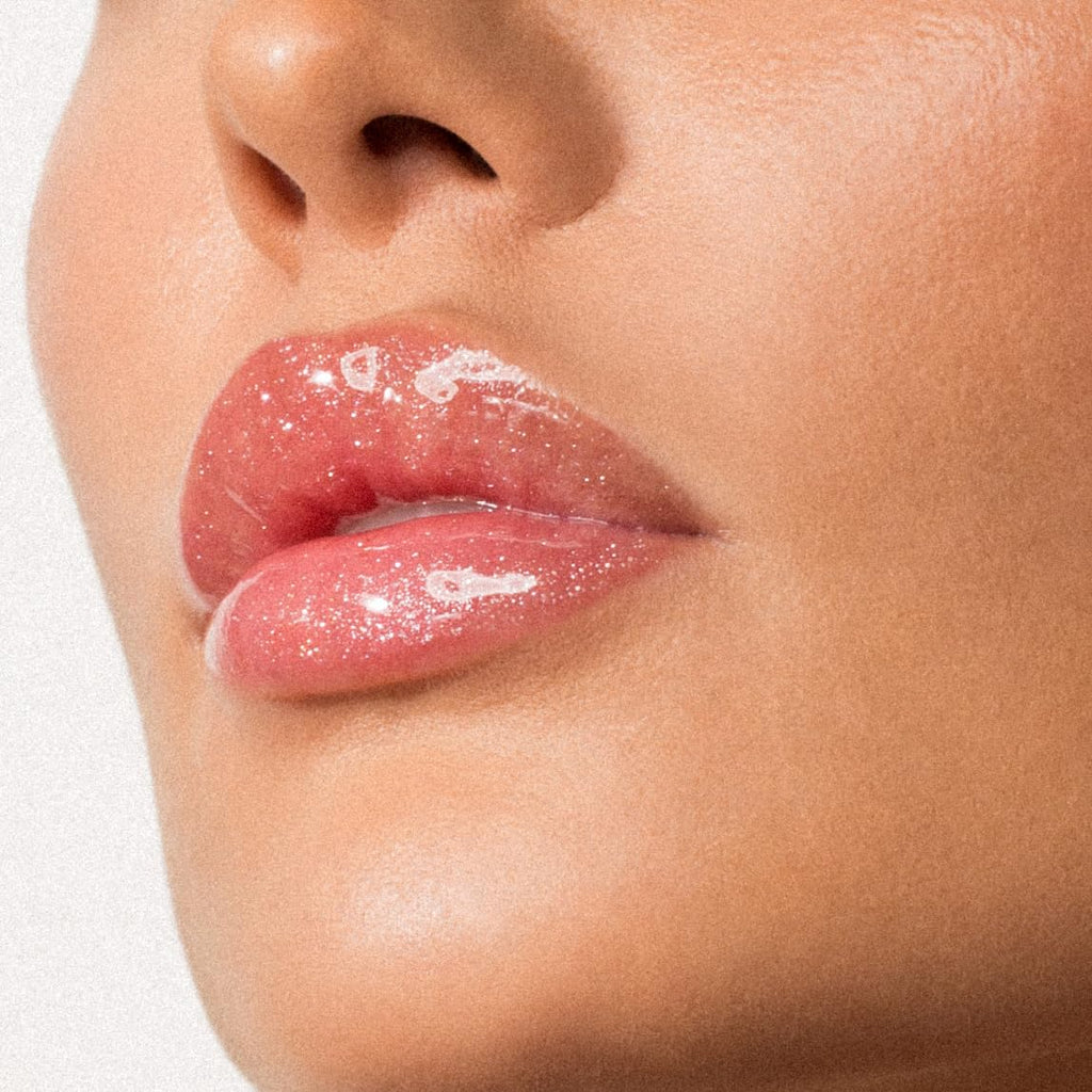 Infracyte LusciousLips Luscious Lips Main Attraction 326 Anti-aging, Moisturizing, Hydrating! Get younger, Sexier and Plumped Lips Instantly!