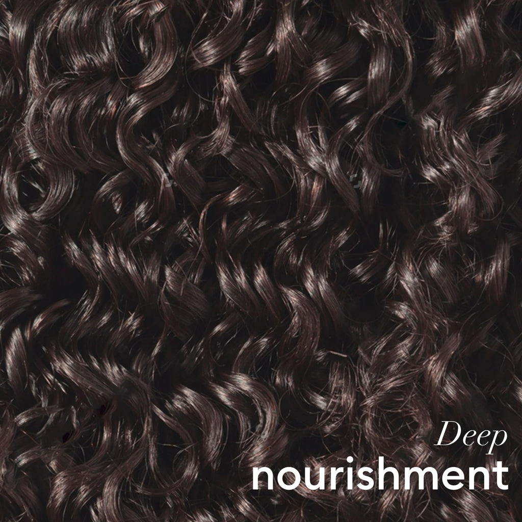 TRESemmé Flawless Curls Leave-In Cream Hair Serum hair treatment with Coconut Oil & Ceramide for deep nourishment & up to 72-hour curl definition 200 ml