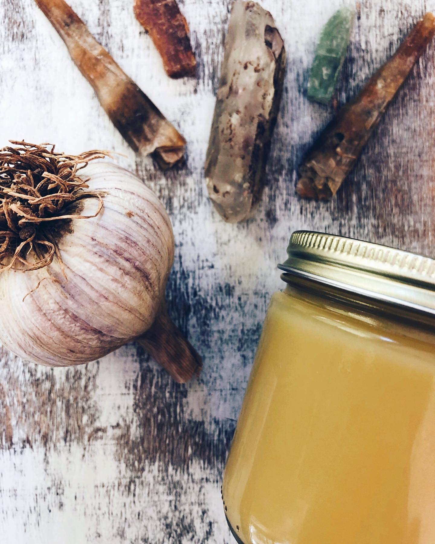 Good News Ghee Caramelized Garlic Blend Grass Fed High Vitamin Butter Oil